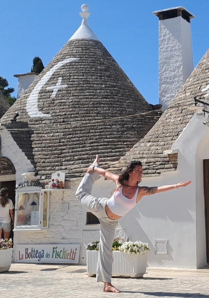 Romy  Desbois Professeure de Yoga